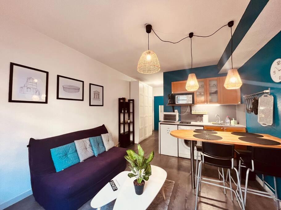 Appartement Le Jean-Jaures / Joli Studio à Nîmes Extérieur photo